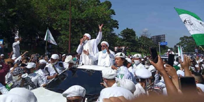 LOGO BARU FPI Sosok Habib Rizieq di Mata Ustadz Abdul Somad