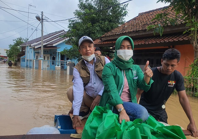 Bantu Korban Banjir Subang, Dadan Minta Pemerintah Cari Solusi Tepat