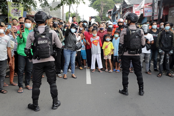 2 Terduga Teroris Sempat Hadir ke Sidang Habib Rizieq? Ini Kata Polisi