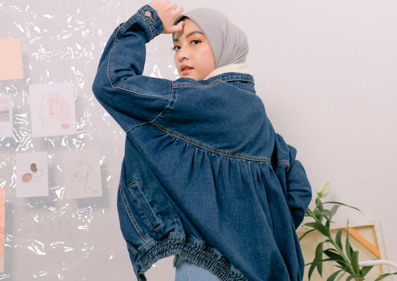 Merintis Outfit Sampai Tembus Orderan Fantastis