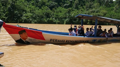 Murid SD Ciloma Tak Lagi Risau, Perahu dari Ridwan Kamil Siap Antar Jemput Sekolah