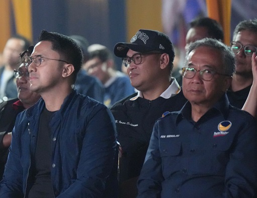 Kantongi B1KWK dari NasDem, Hengky Kurniawan: Saya dan Pak Ade Datang dengan Niat Baik