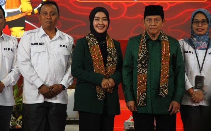 Acep Adang Ruhiat dan Gitalis Dwi Natarina Siap Blusukan Dalam Masa Kampanye Pilkada 2024 Usai Tes Kesehatan