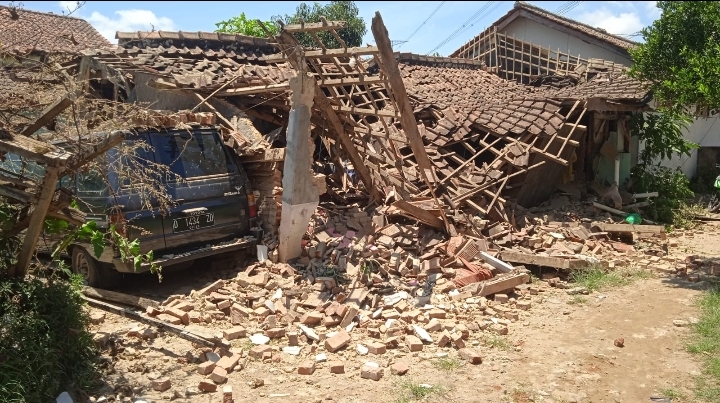 BPBD Jawa Barat Beberkan Dampak Gempa Bandung-Garut Capai Rp 385 Miliar, 21.709 Warga Kena Imbasnya