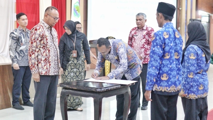 Pj. Bupati Subang Imran Lantik 197 Pejabat Fungsional