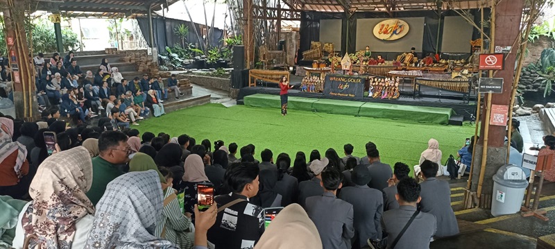 Sentuhan Modern pada Saung Angklung Udjo