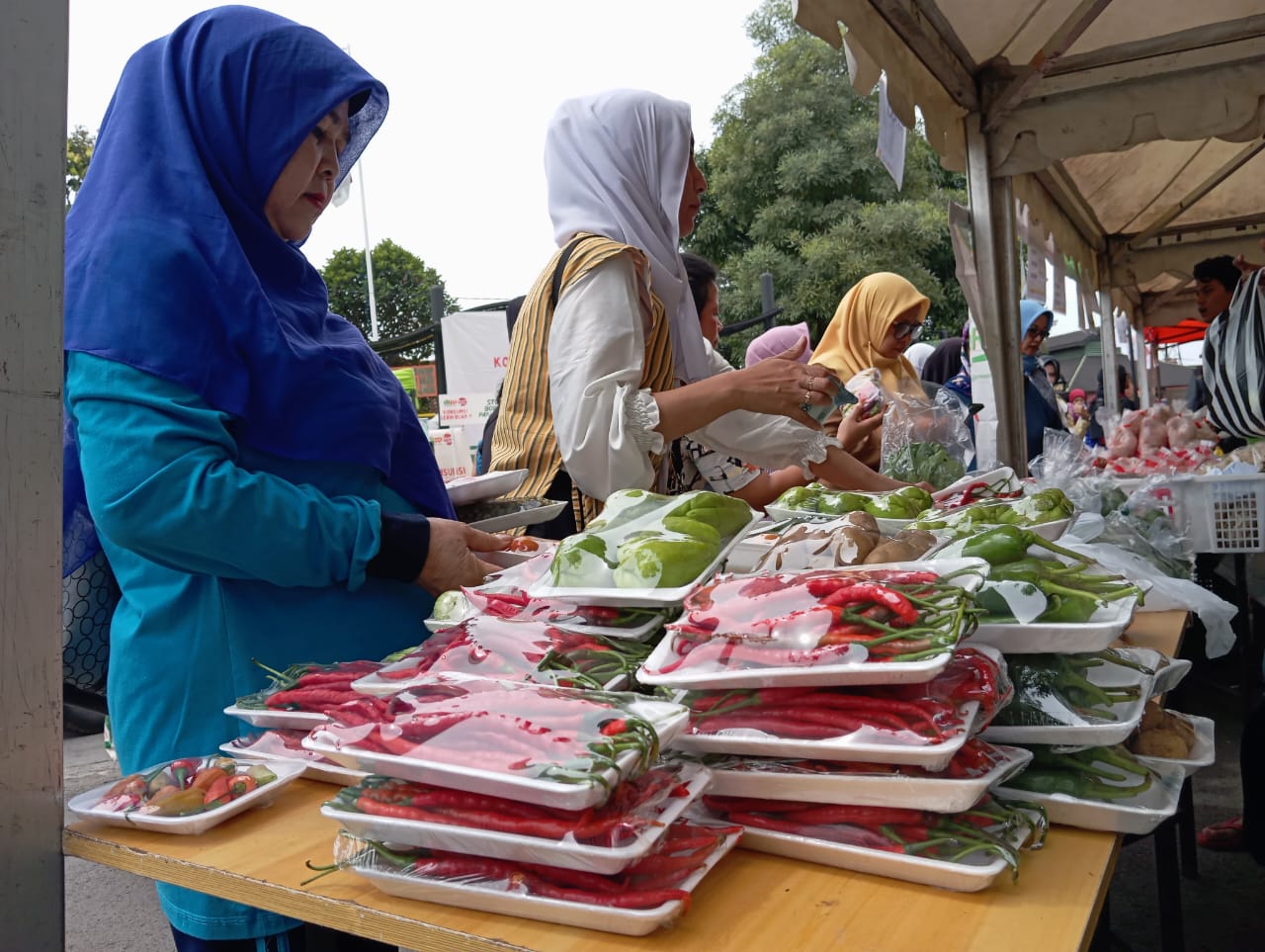 Serunya Gerakan Pangan Murah di Halaman DKPP Kota Bandung, Jalan Arjuna, Kota Bandung