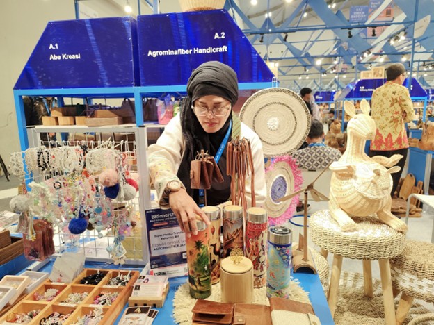 Diberdayakan BRI, UMKM Handicraft Asal Kebumen Sukses Gaungkan Produk Alam Indonesia di Dunia