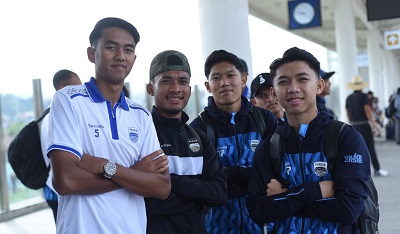 Bek Andalan Persib Bandung, Kakang Rudianto Habiskan Liburan Bersama Keluarga